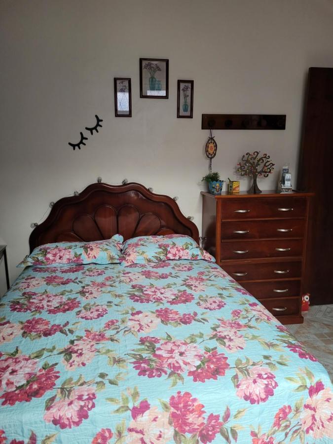 Casa Aconchegante Em Vila Valqueire Rio de Janeiro Dış mekan fotoğraf